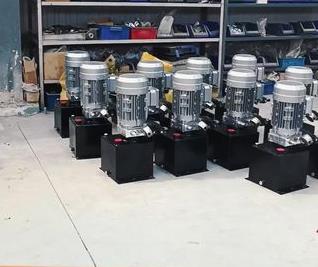 國立液壓站展示，型號齊全?？蓙?lái)圖定制。